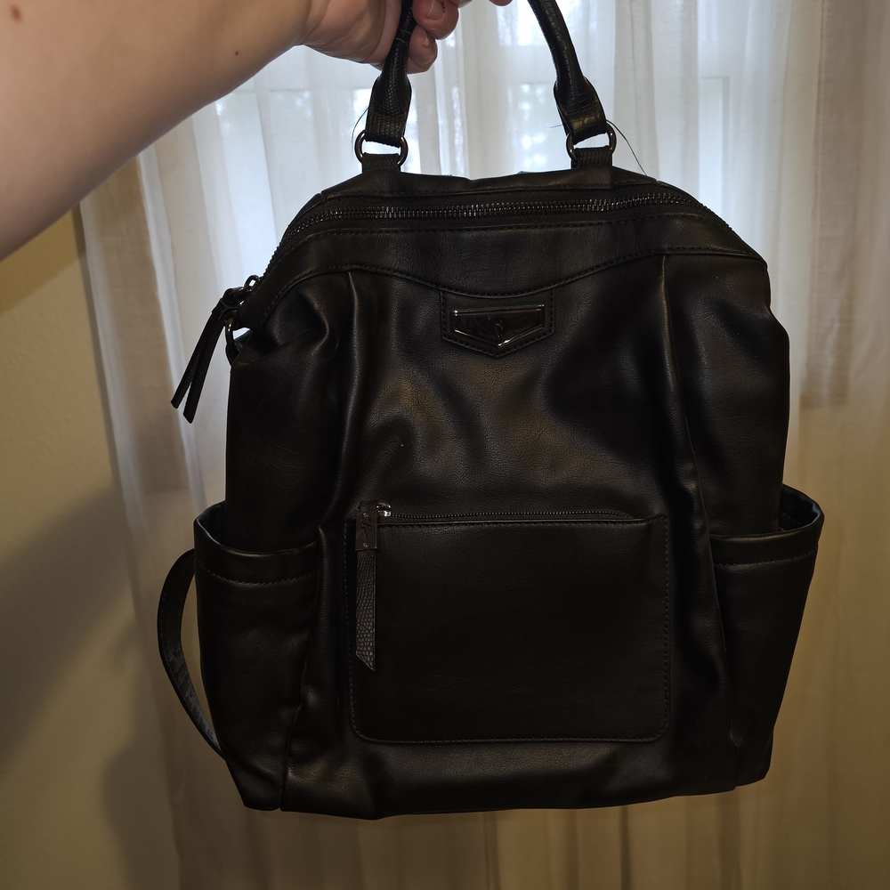 Black Simply Vera Leather Backpack